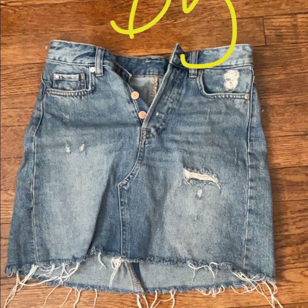 denim skirt